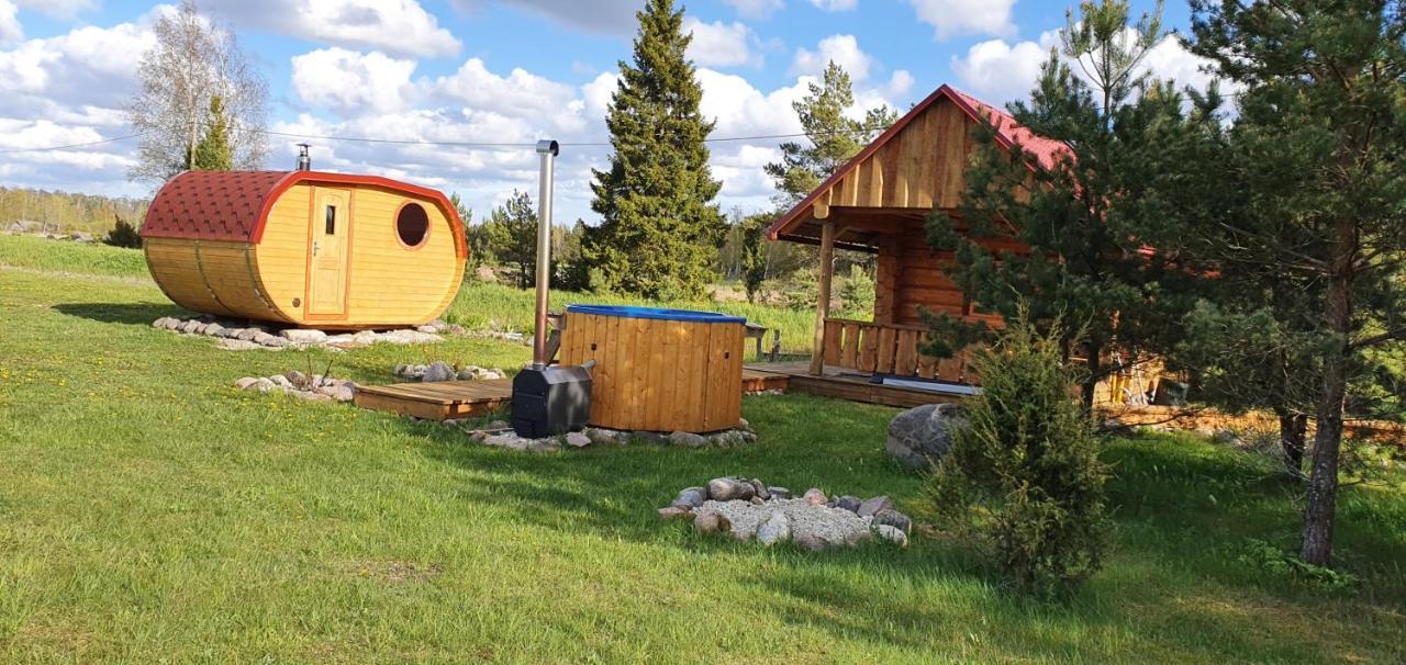 Maenniste Holiday Home Hiievalja Ngoại thất bức ảnh