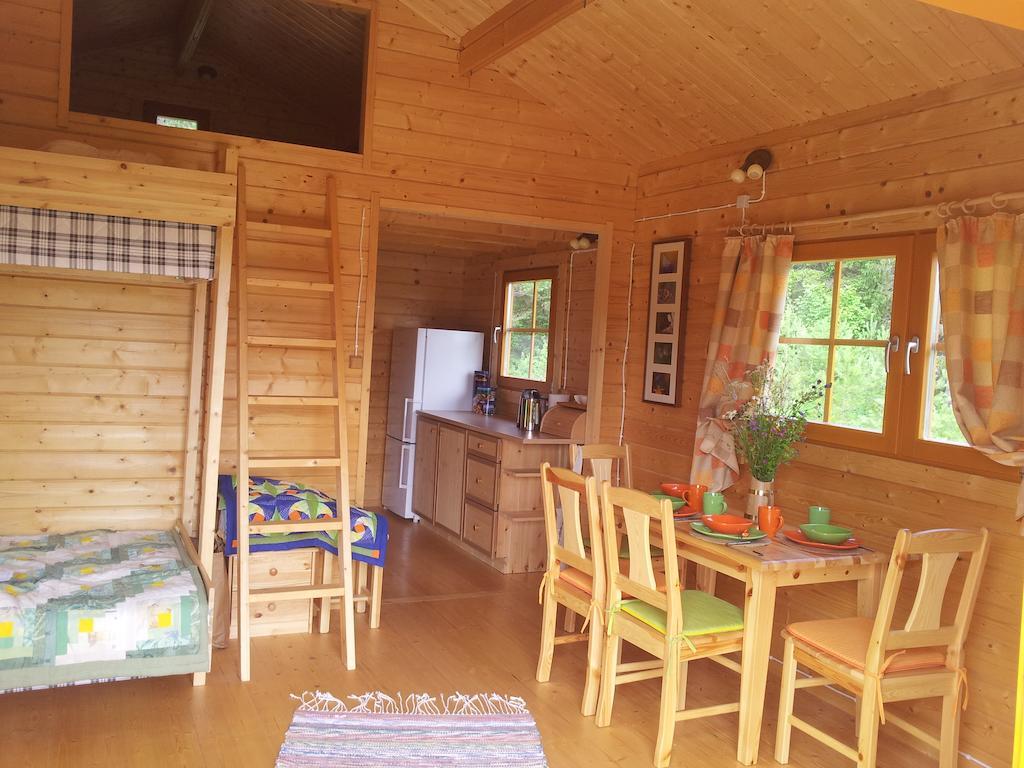 Maenniste Holiday Home Hiievalja Phòng bức ảnh