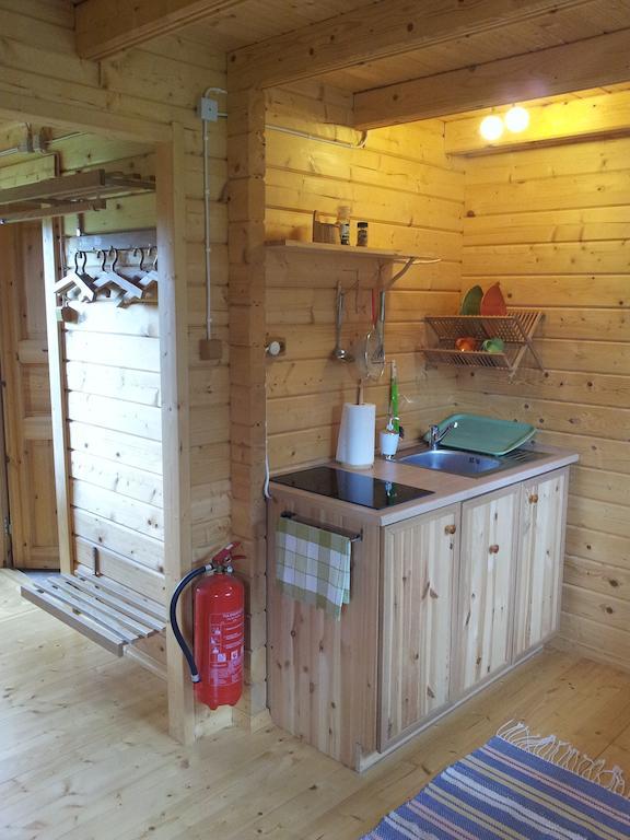 Maenniste Holiday Home Hiievalja Phòng bức ảnh